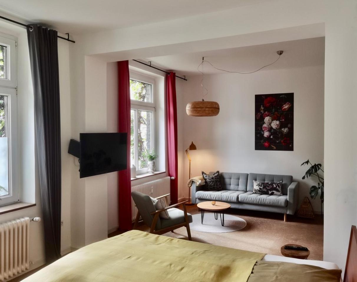 Apartments "Am Rheinorange", Netflix, Amazon Prime Duisburg Bagian luar foto